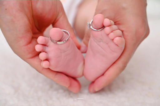 洛阳宝宝怎么判断长牙发烧